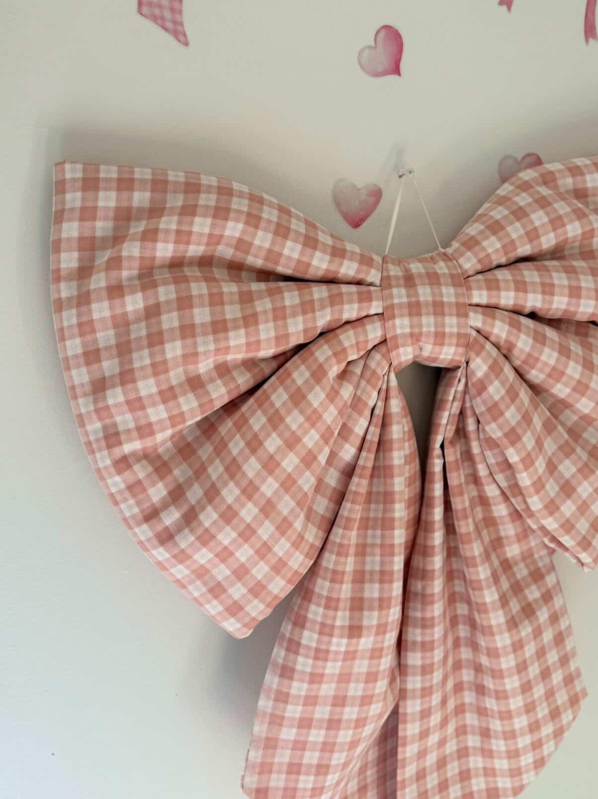 Wall Bows, Bunting & Decor