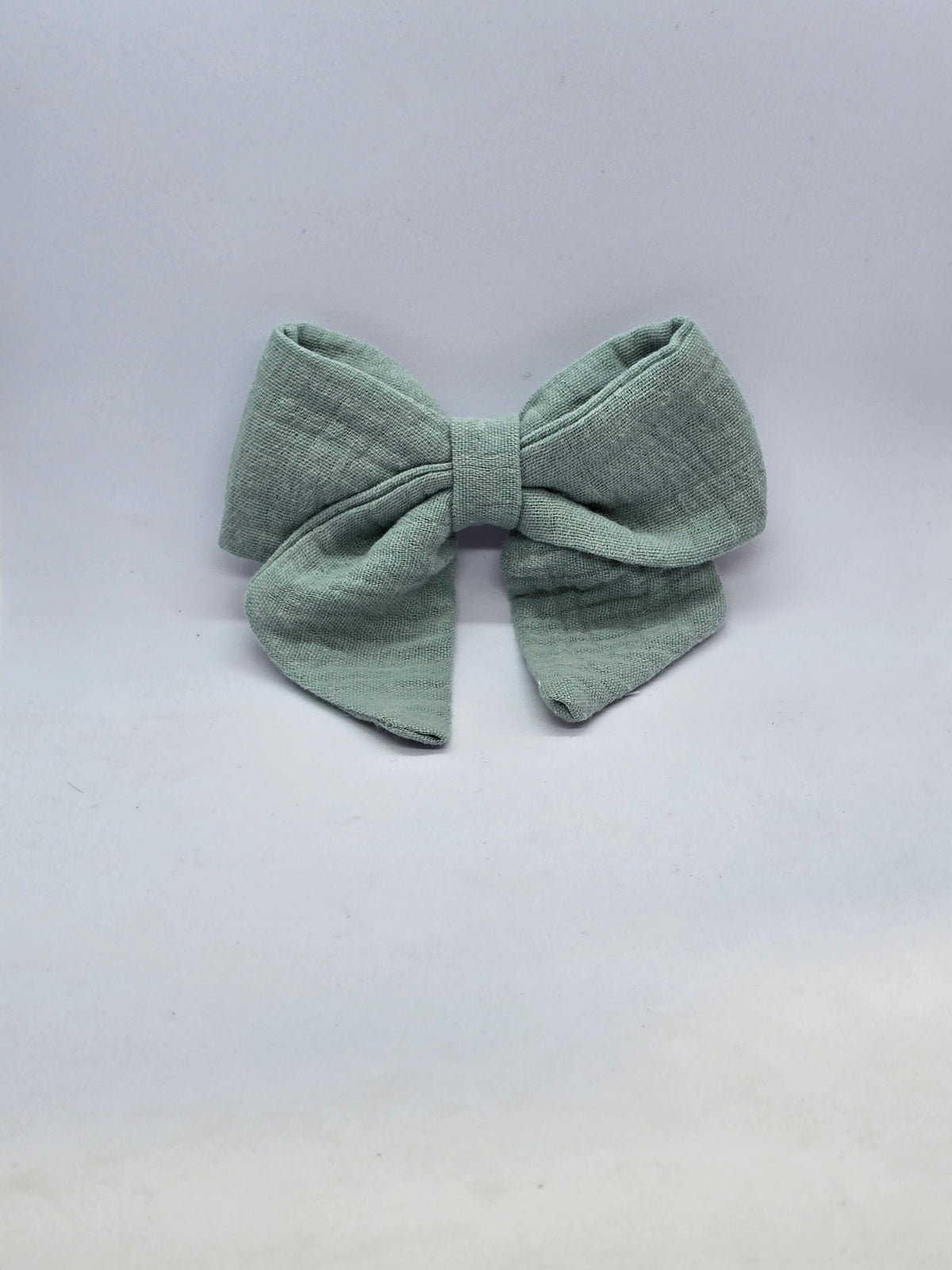 Ella bow