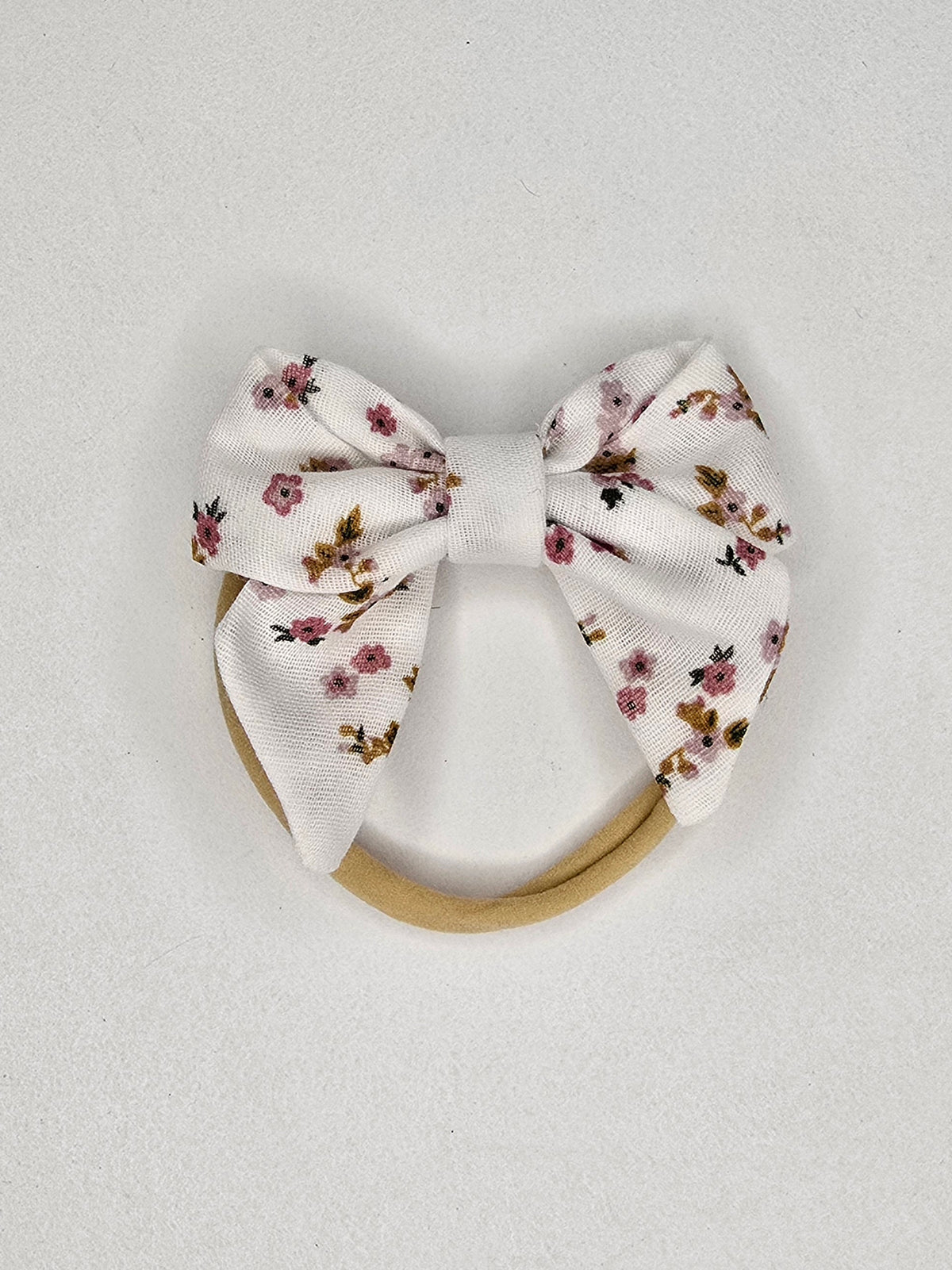Baby Ella bows