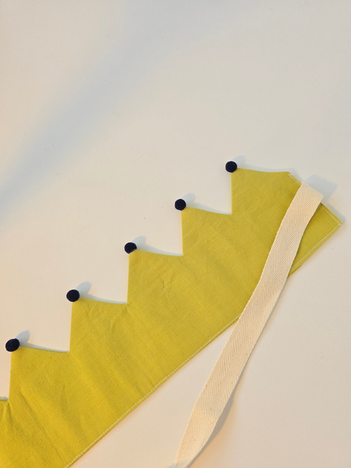 PomPom Fabric Crown