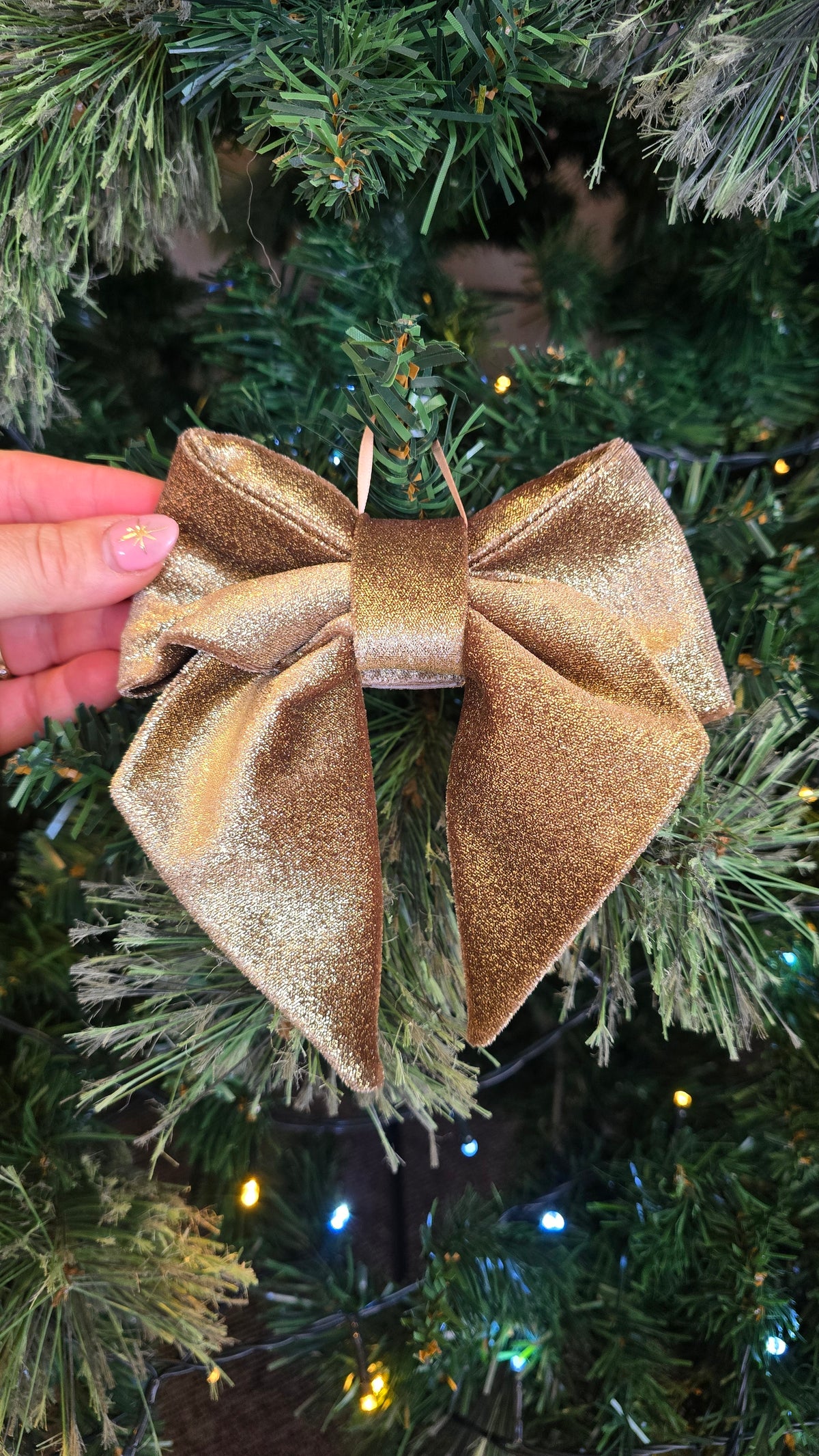 *PRE ORDER* Decorative Christmas Ella bow - Individual