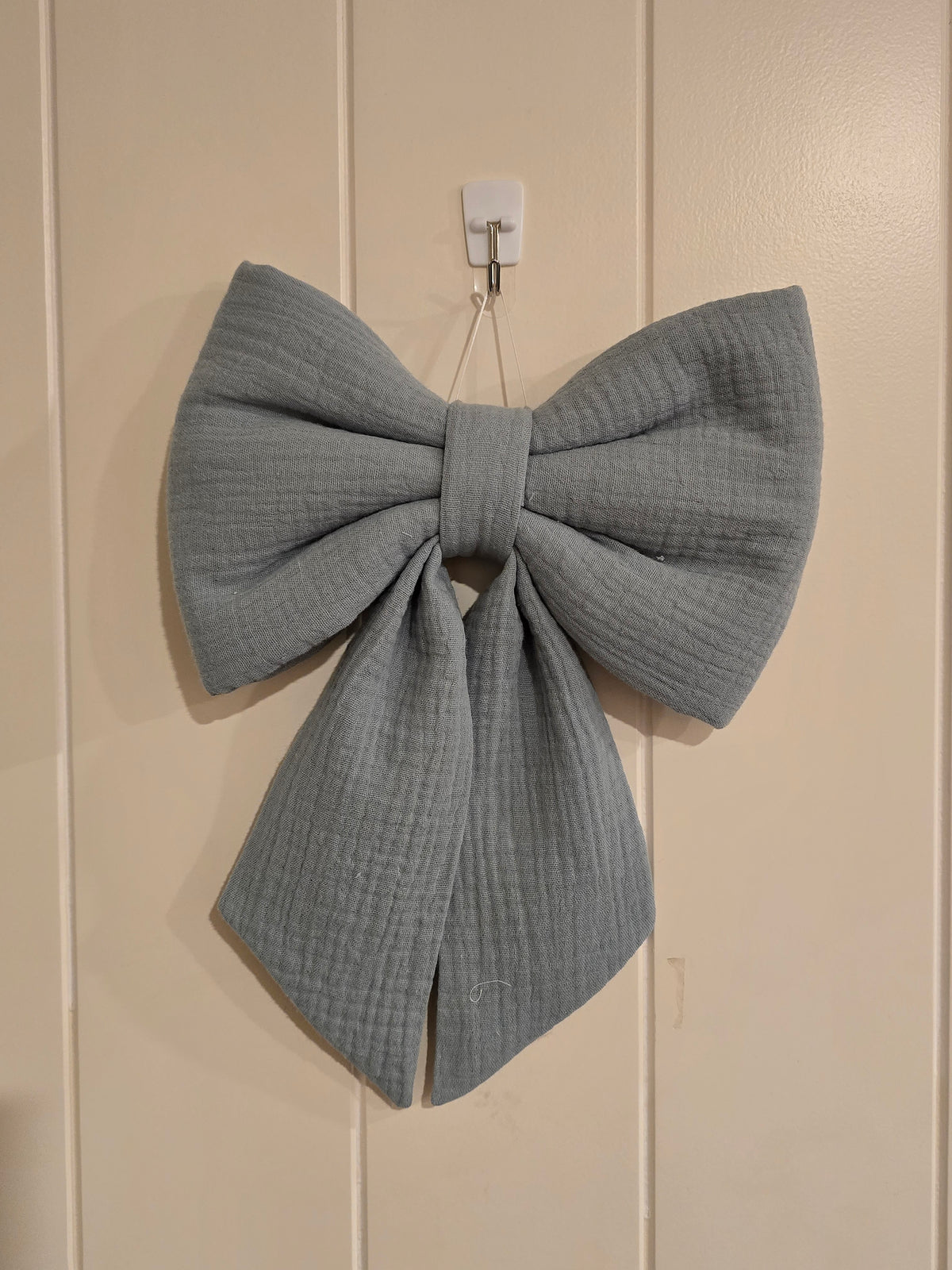 Wall Bows
