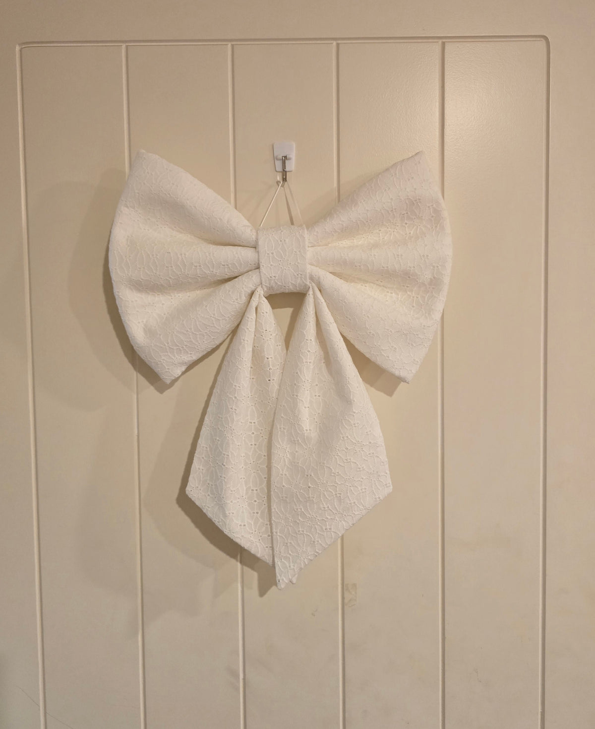 Wall Bows
