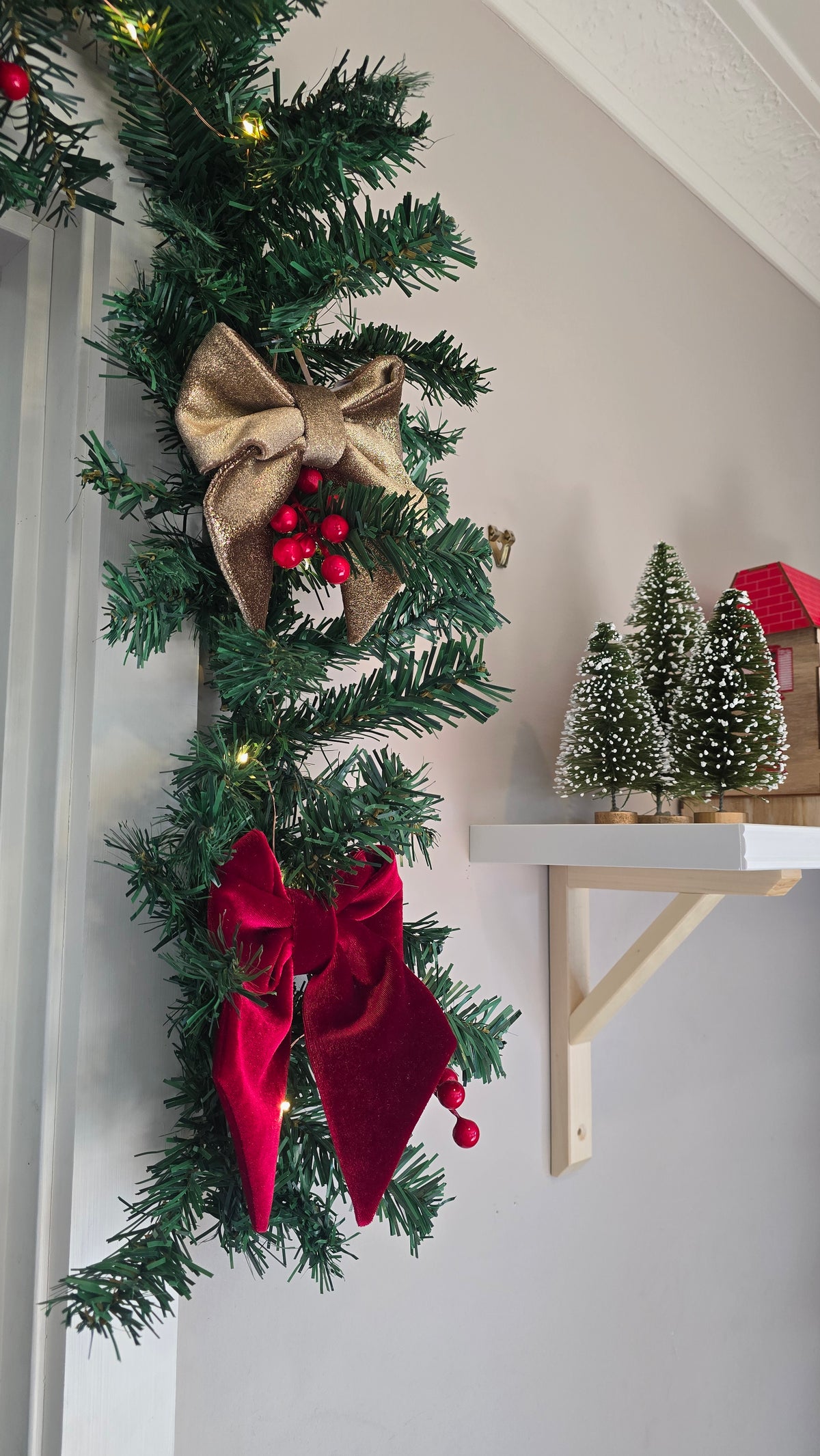 *PRE ORDER* Decorative Christmas Ella bow - Individual