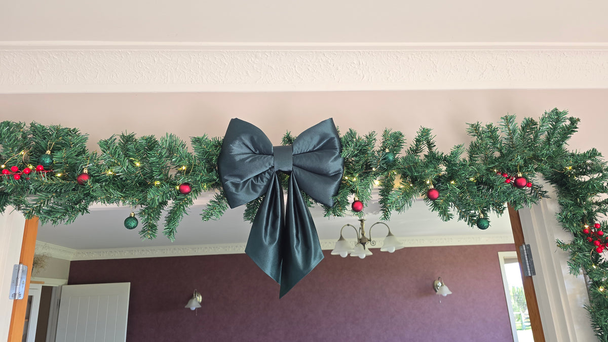 *PRE ORDER* Christmas Bows
